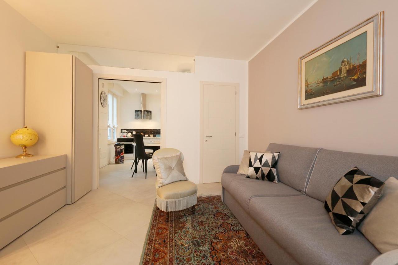 Siena Uptown - Sabrina'S Charming Apartment Exterior foto
